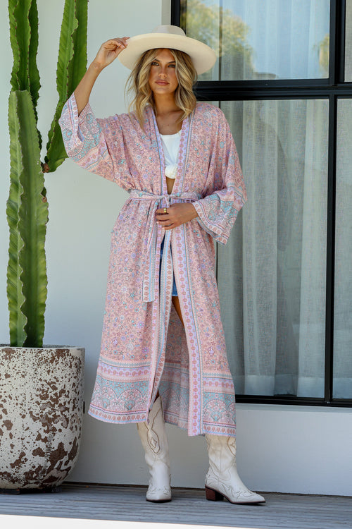 Paradise Kimono - Pink Seashell Floral